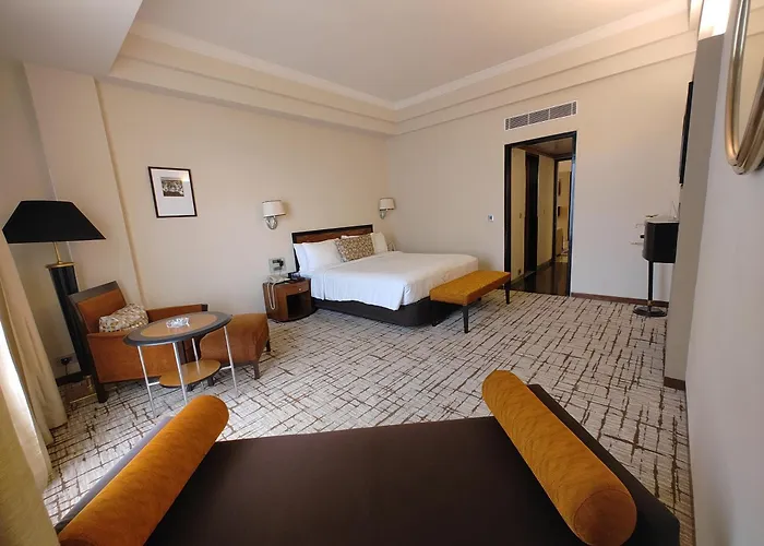 Hotel Marine Plaza